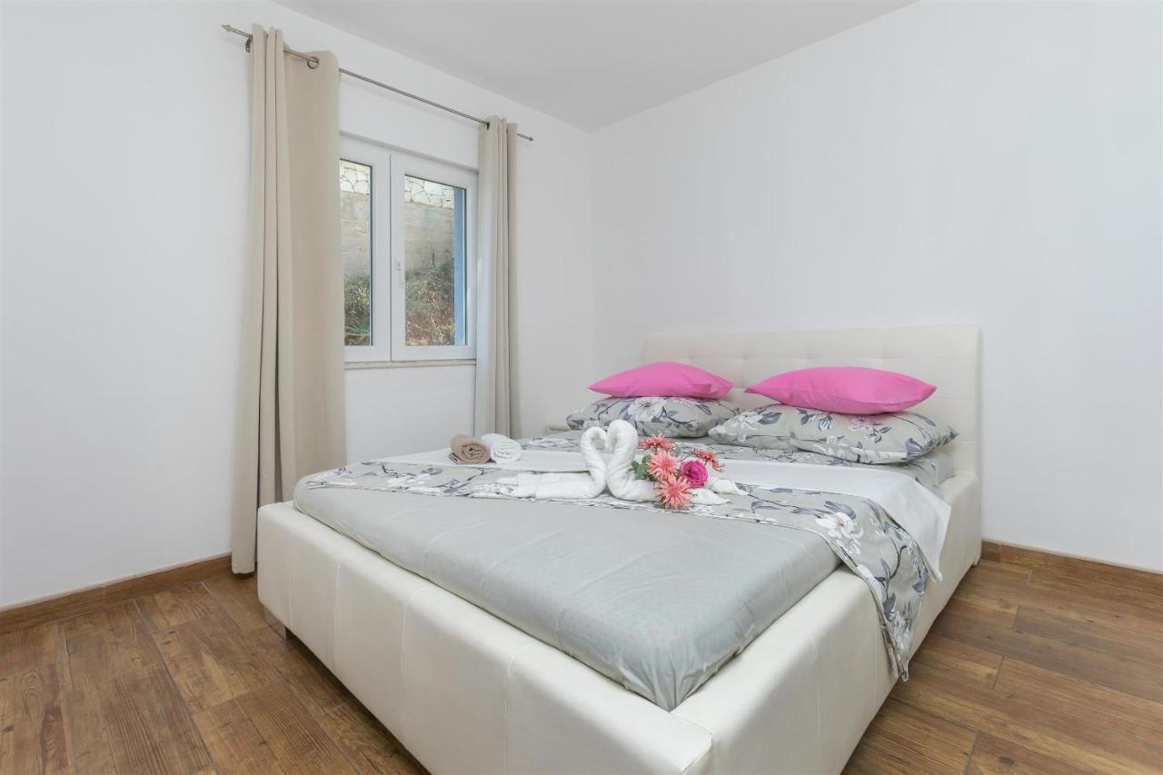 Lorenzo Apartman *