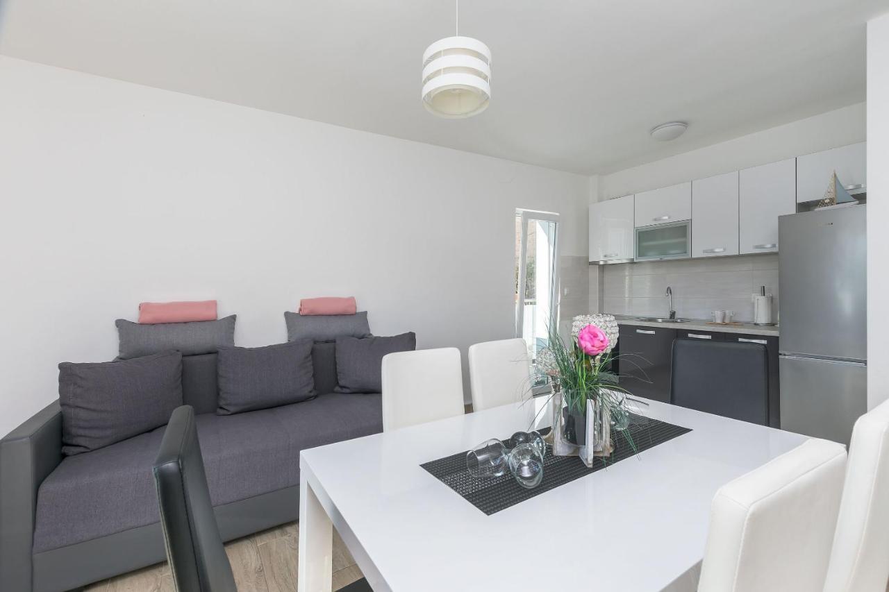 Apartman Lorenzo *