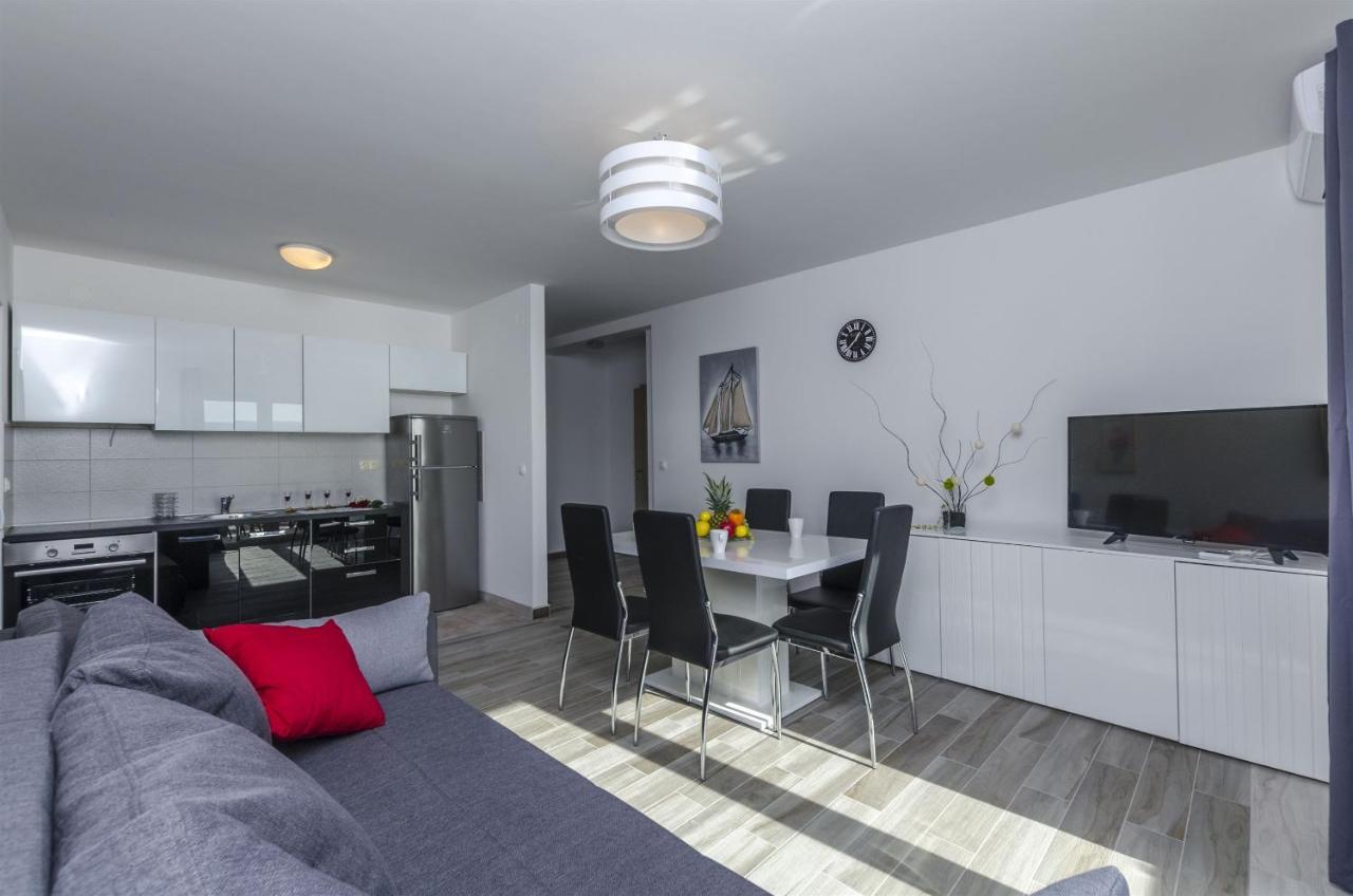 Apartman Lorenzo *